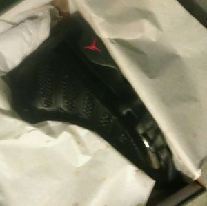 Jordan's retro 9s 11.5